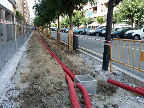 Donostiako Kolon Pasealekuan zoladura berriztatze lanak hasi ditugu.