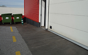 Egiburuberri Poligonoko pabiloietarako sarbidea. Errenteria.