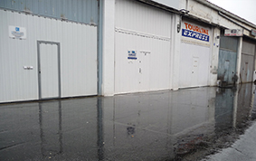 Eziago Poligonoko pabiloietarako sarbidea. Hernani.