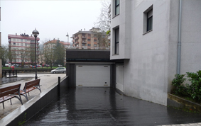 Asfalto galdatua. Filipineta 14 - 16 - 18 garajeko arrapala. Ordizia